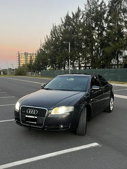 Audi A4 2.0 T Fsi Quattro 211cv Stronic