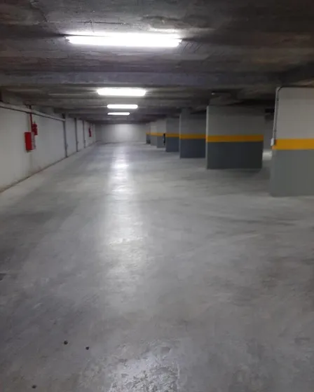 Venta  De Cochera En Ituzaingo Norte