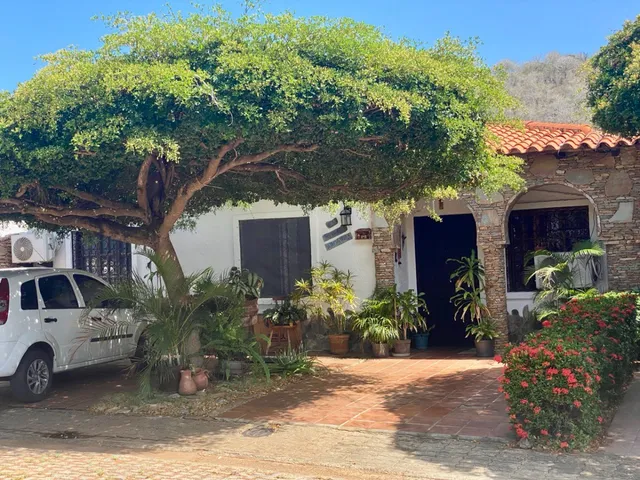 Linda Casa En Conjunto Privado
