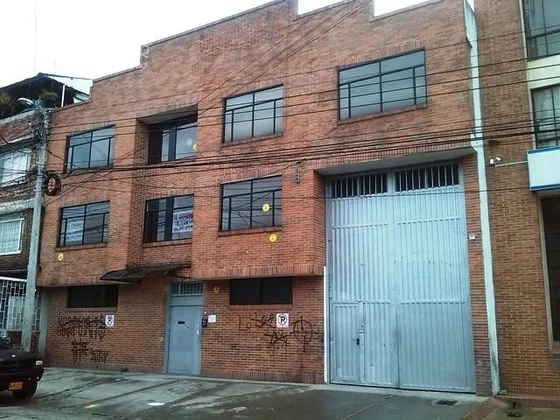 Arriendo Bodega En Prado Veraniego Norte