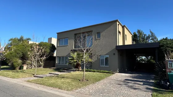 Casa En Venta En Barrio San Francisco, Villanueva, Tigre