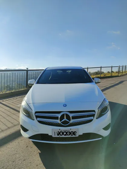 Mercedes-benz Classe Cla 1.6 Urban Turbo Flex 4p