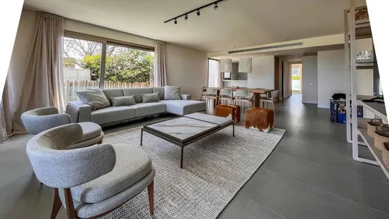 Oportunidad Venta Apartamento Sobre La Playa Punta Del Este