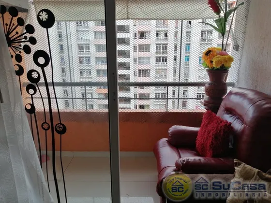 Apartamento Con Excelentes Espacios  Cod. 12215