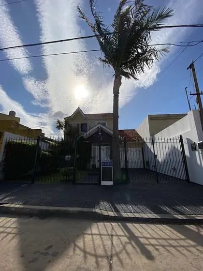 Casa - Banfield Oeste