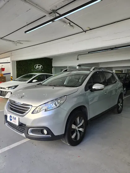 Peugeot 2008 1.6 Feline