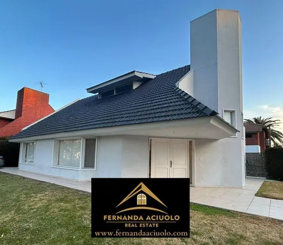 Hermosa Casa En Venta En El Venado