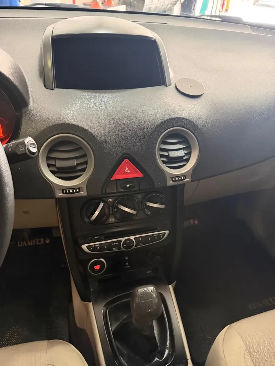 Renault Koleos 2.5 Expression 4x2 Mt543609257544263689
