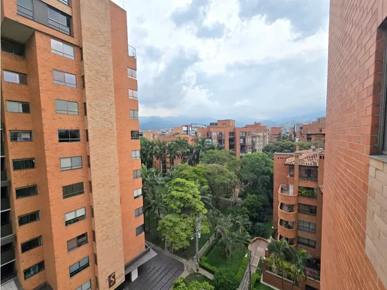 Apartamento En Arriendo Cerca A Upb - Conquistadores