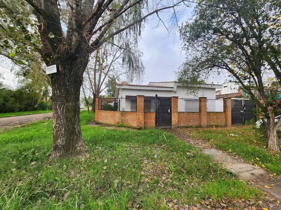 Casa Chalet  En Venta Ubicado En Ing. Maschwitz, Escobar, G.b.a. Zona Norte