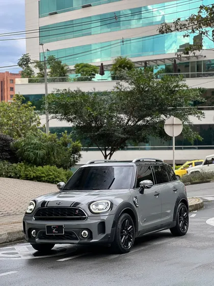 Mini Cooper S Countryman F60 All4 Iconic Turbo