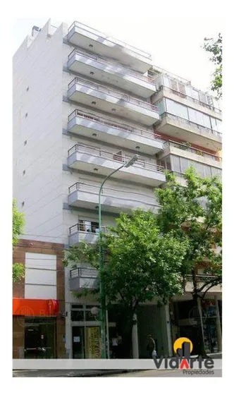 Hermoso Monoambiente Al Frente Con Balcón En Villa Devoto