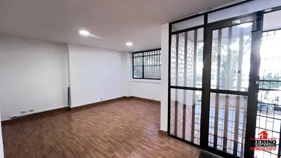 Oficina-local En Arriendo En Medellín - Laureles