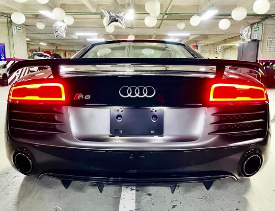 Audi R8 5.2l Fsi Plus S-tronic Dsg