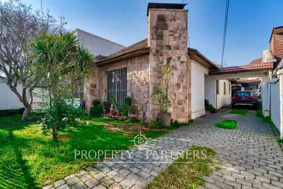 Casa En Venta En Estadio Nacional Ñuñoa