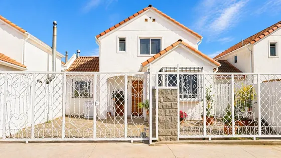 Oportunidad Uf 4.500 Casa Remodelada 3d 3b 2e Alto Curauma