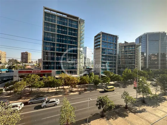 Oficina En Arriendo Edificio Quantum Las Condes