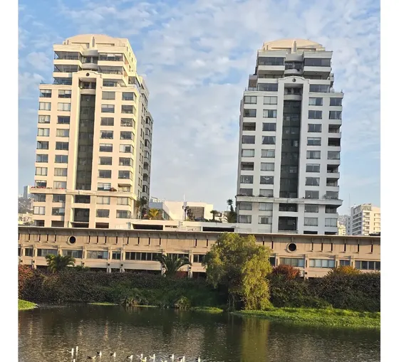 Av. La Marina Piso 16 Hermosa Vista