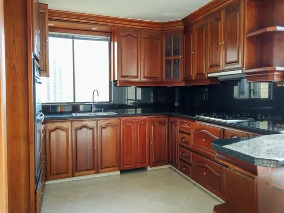 Apartamento En Venta En El Poblado. Cod V12826