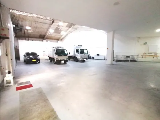 Bodega - Local En Envigado En Av El Poblado