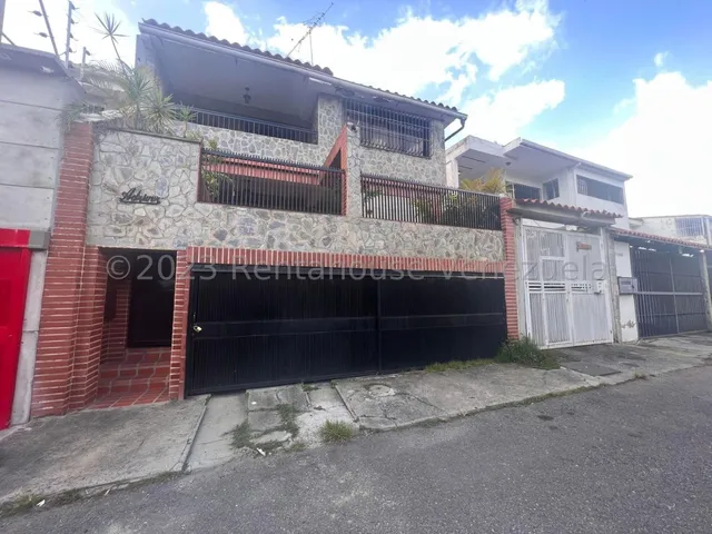 Casa En Venta La Trinidad Calle Santa Ana- Ab-24-3766