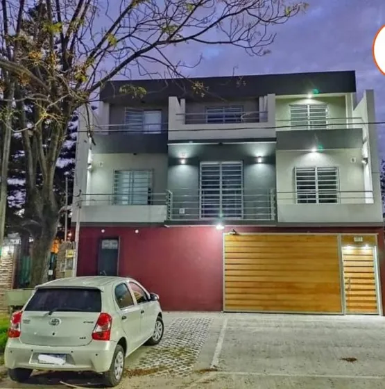 Excelente Departamento De 3 Ambientes C/ Cochera Cubierta! 76 M2!
