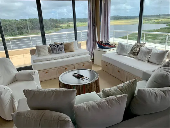 Venta Apartamento 4 Dormitorios Mansa