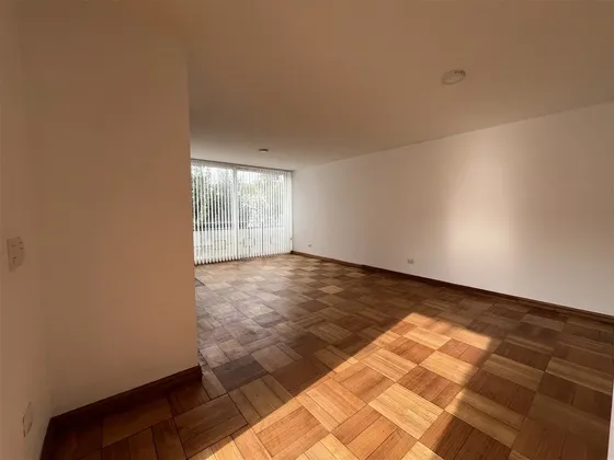 Departamento En Venta De 2 Dorm. En Providencia