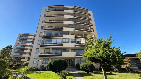 Departamento En Arriendo De 2 Dorm. En San Pedro De La Paz