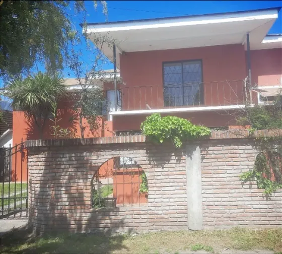 Amplia Casa Venta El Vaticano- Ideal Fin Comercial- Curicó