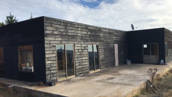 Hermosa Parcela Con Casa De 5 Habitaciones En Paredones