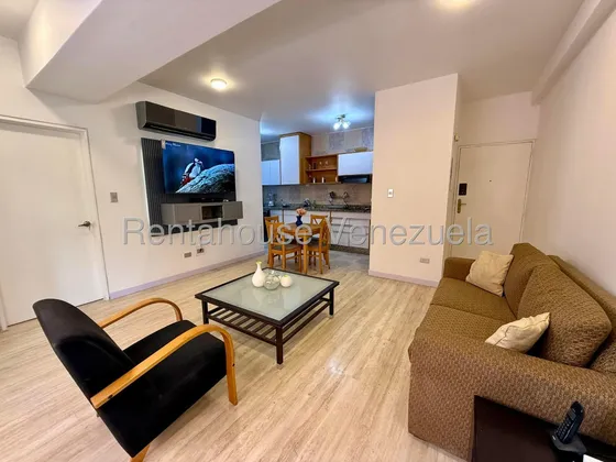 Apartamento En Alquiler En Campo Alegre 25-21036 As