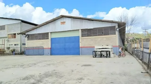 Guarenas, Sector Las Clavellinas, Galpón Industrial 750m2 