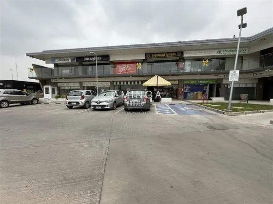 Local Comercial En Arriendo En Chicureo, Colina