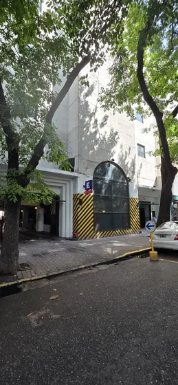 Cochera Automática En Ocampo Y Cerviño $ 90.000 Por Mes! 24h