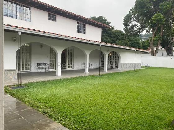 Casa En Venta En Prados Del Este