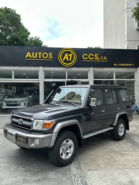 Toyota Lc 76 Lx