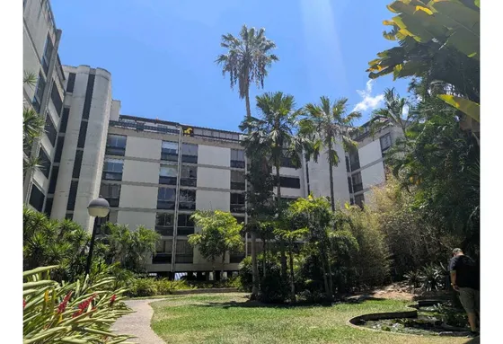 Vendo Apartamento 211m2 Chulavista 1666