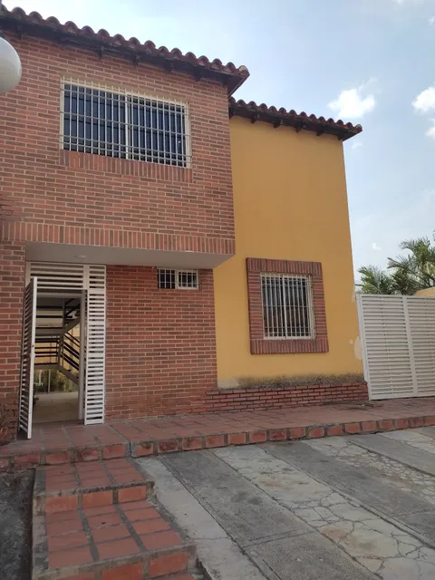 Alquiler Comoda Casa En Villa Avila Cerca Castillejo Guatir 