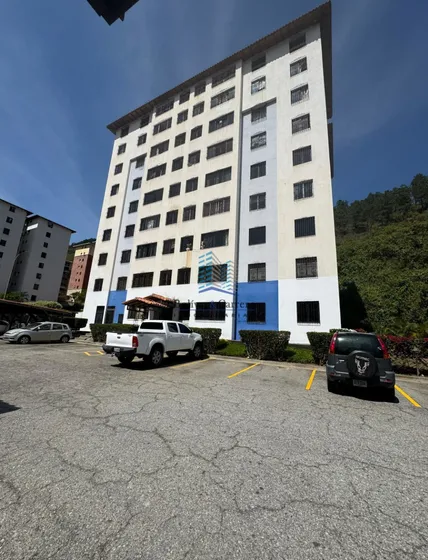 En Venta Excelente Apartamento  Codigo: B&c0-786+