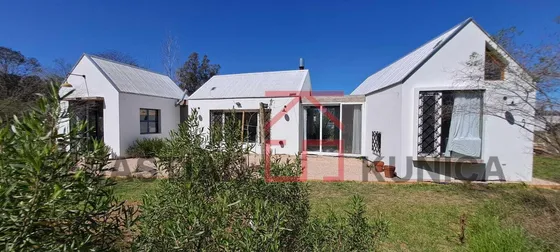 Casa De 2 Amb    Estar En Pueblo De  Manzanares