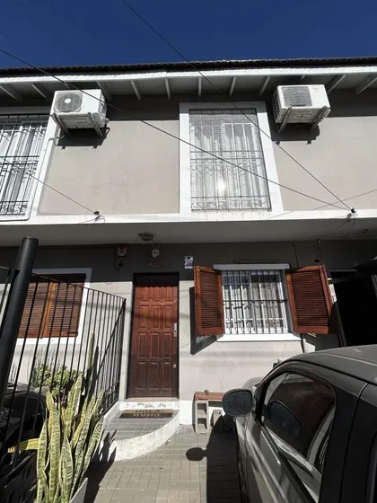 Hermosa Casa En Venta En Martin Coronado, Tres De Febrero, G.b.a. Zona Oeste