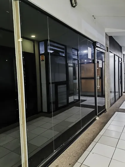 Local Comercial. Centro Comercial El Refugio. Guatire