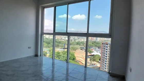 Solo Clientes Apartamento De Oportunidad En Res. Portales De Shalimar, La Trigaleña
