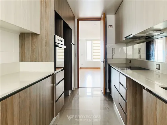 Departamento En Venta De 3 Dorm. En Concón
