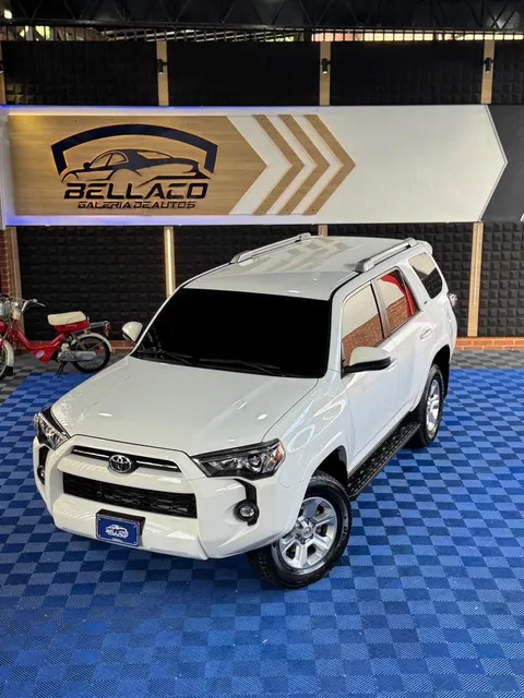 Toyota 4runner Sr5