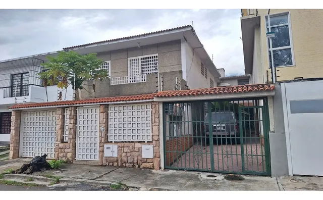 Vendo Casa 176m2 La California Sur 3605