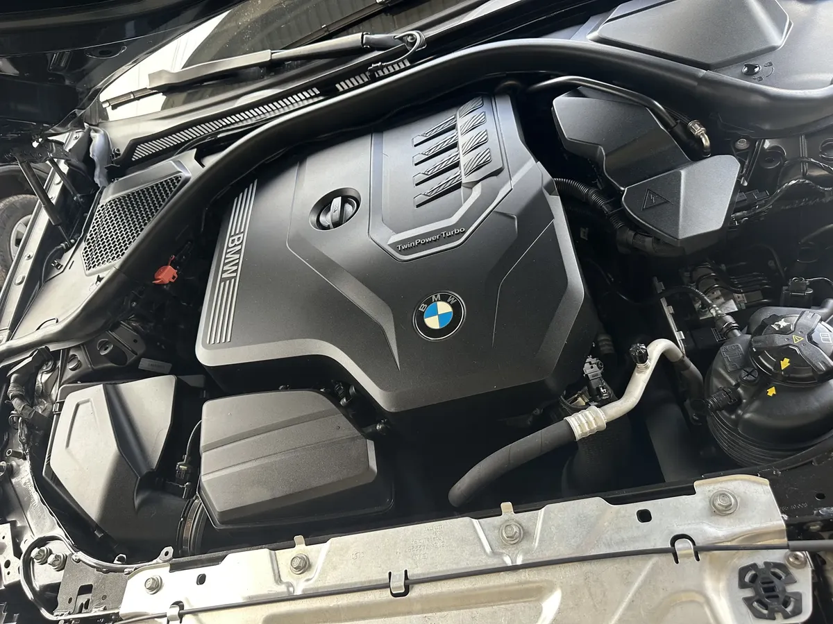 BMW Serie 3 2020 2.0 Sport Gp Aut. 4p — foto 2
