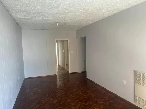 Vendo !apartamento Frente Pocitos 2 Dorm. 4 Cuadras Playa.