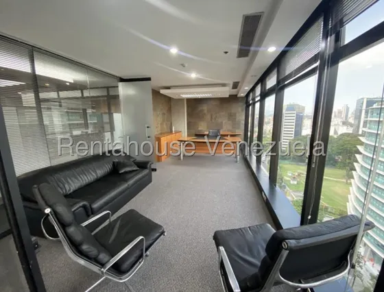 Oficina En Alquiler, El Rosal Mls #25-10376